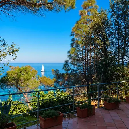 Villa I Coralli *
